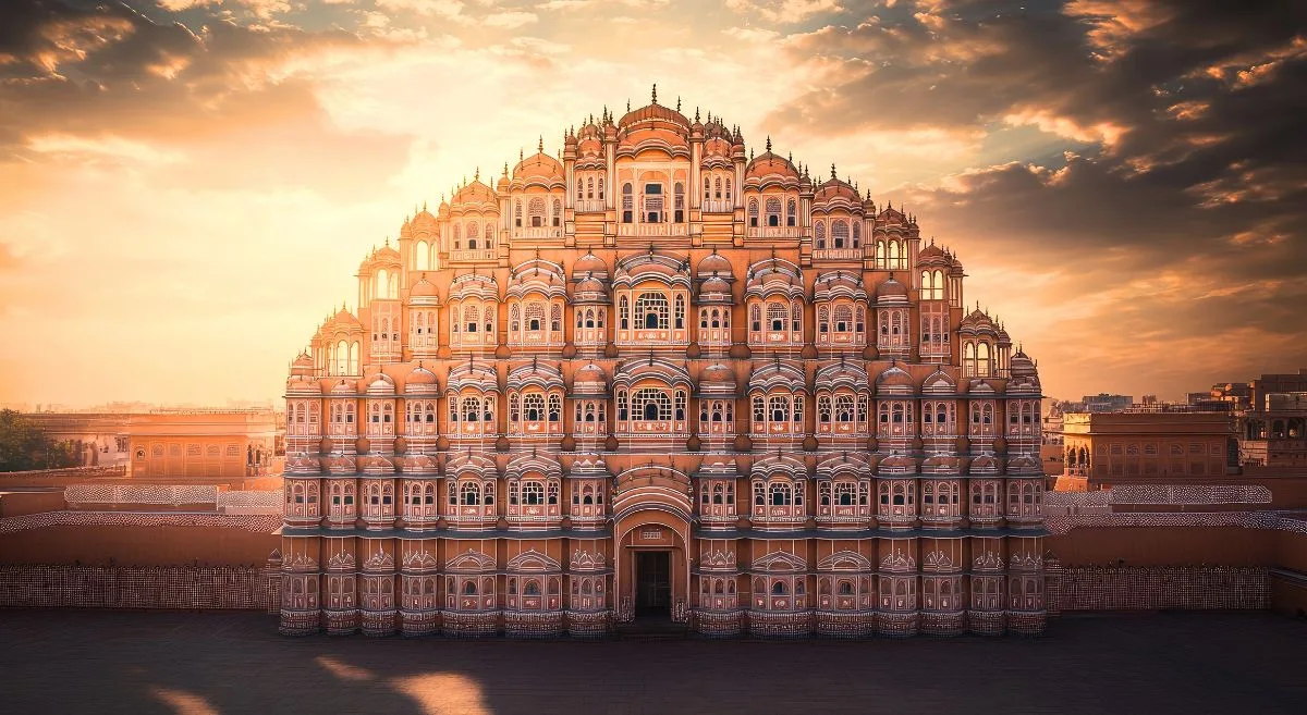 Golden Triangle Tour 3 Nights 4 Days – Discover India’s Culture, History & Royal Charm