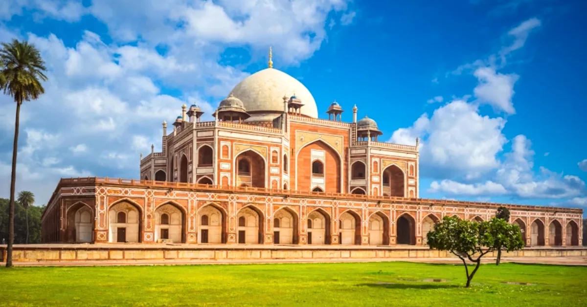 Golden Triangle Tour 4 Nights 5 Days: India’s Royal Welcome