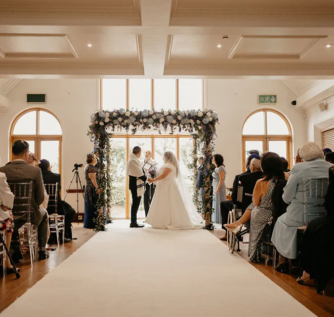 How Dry Hire Wedding Venues Give You Total Control
