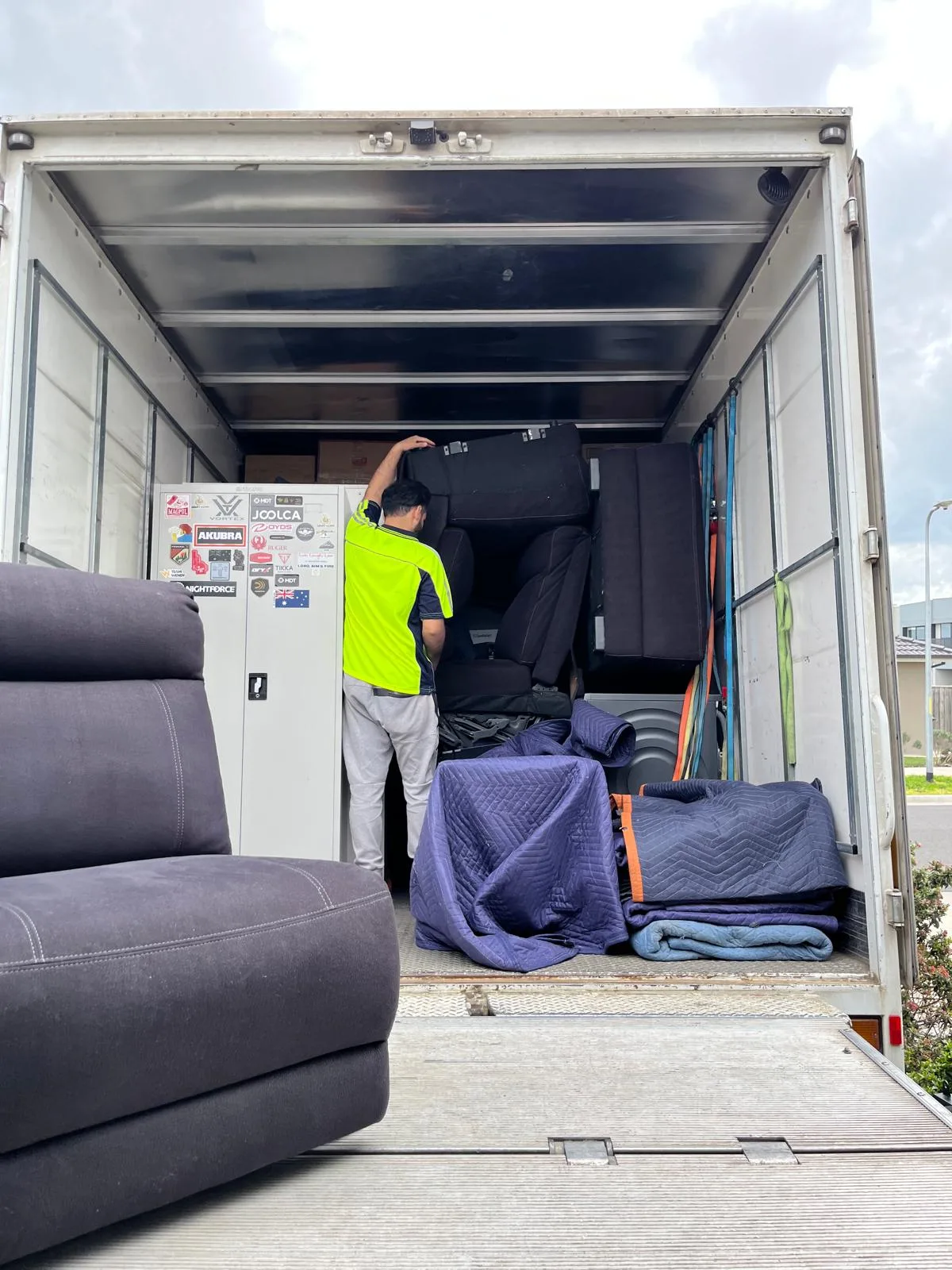 Why Professional Furniture Moving Services Melbourne Are Essential for a Safe and Stress-Free Move