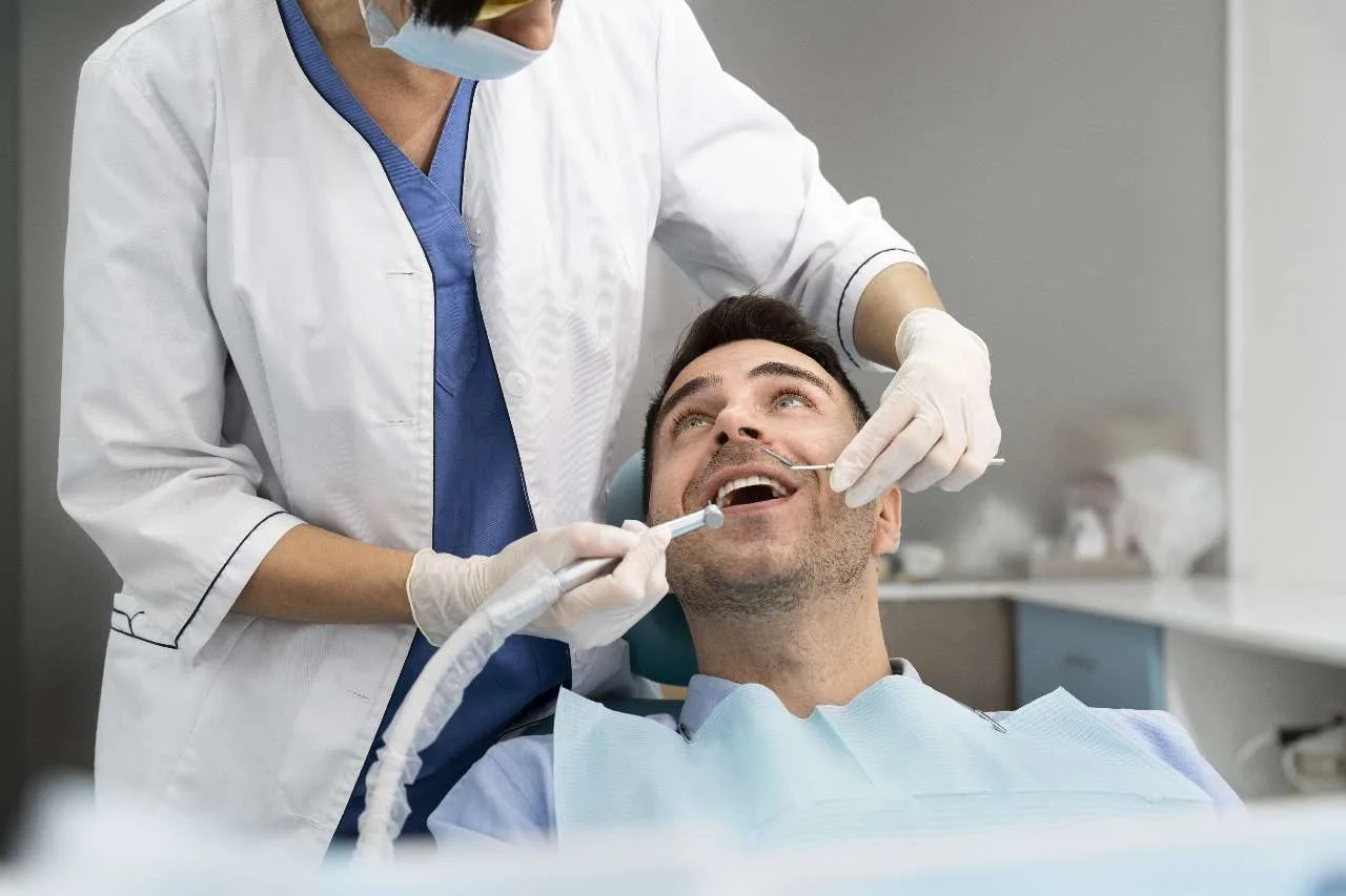 Painless Procedures at a Dental Clinic: What Patients Should Know