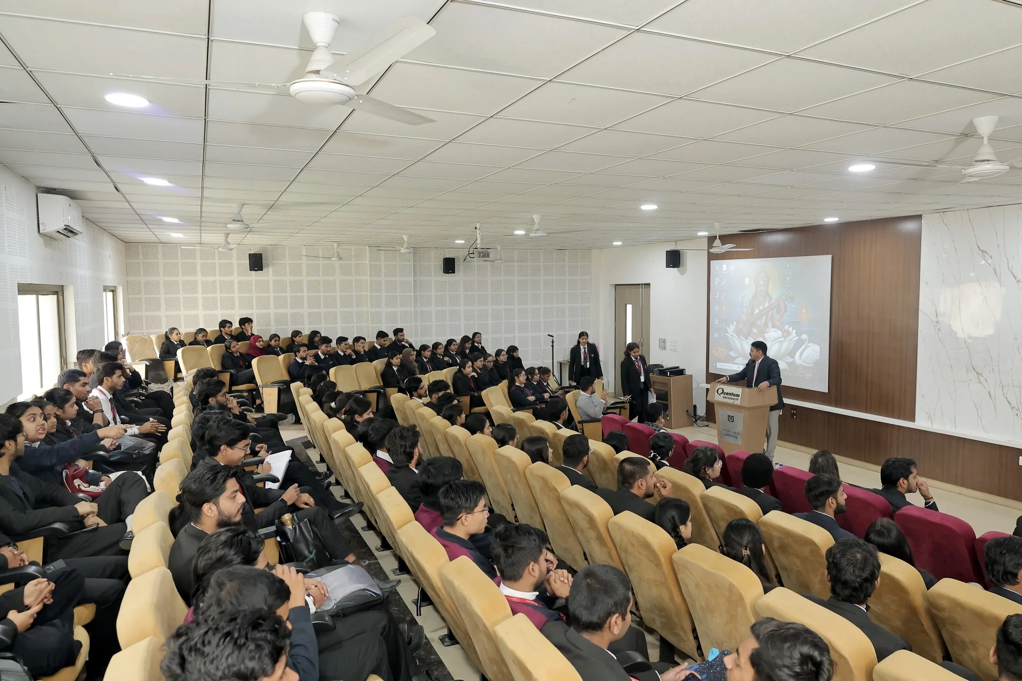 Best College in Dehradun: How to Choose the Right Fit