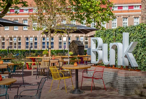 Bunk Hotel Amsterdam Review (2026): Het kerkhotel dat budgetreizen opnieuw definieert