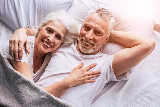 Staying Connected: Senior Companionship in South Miami, FL
