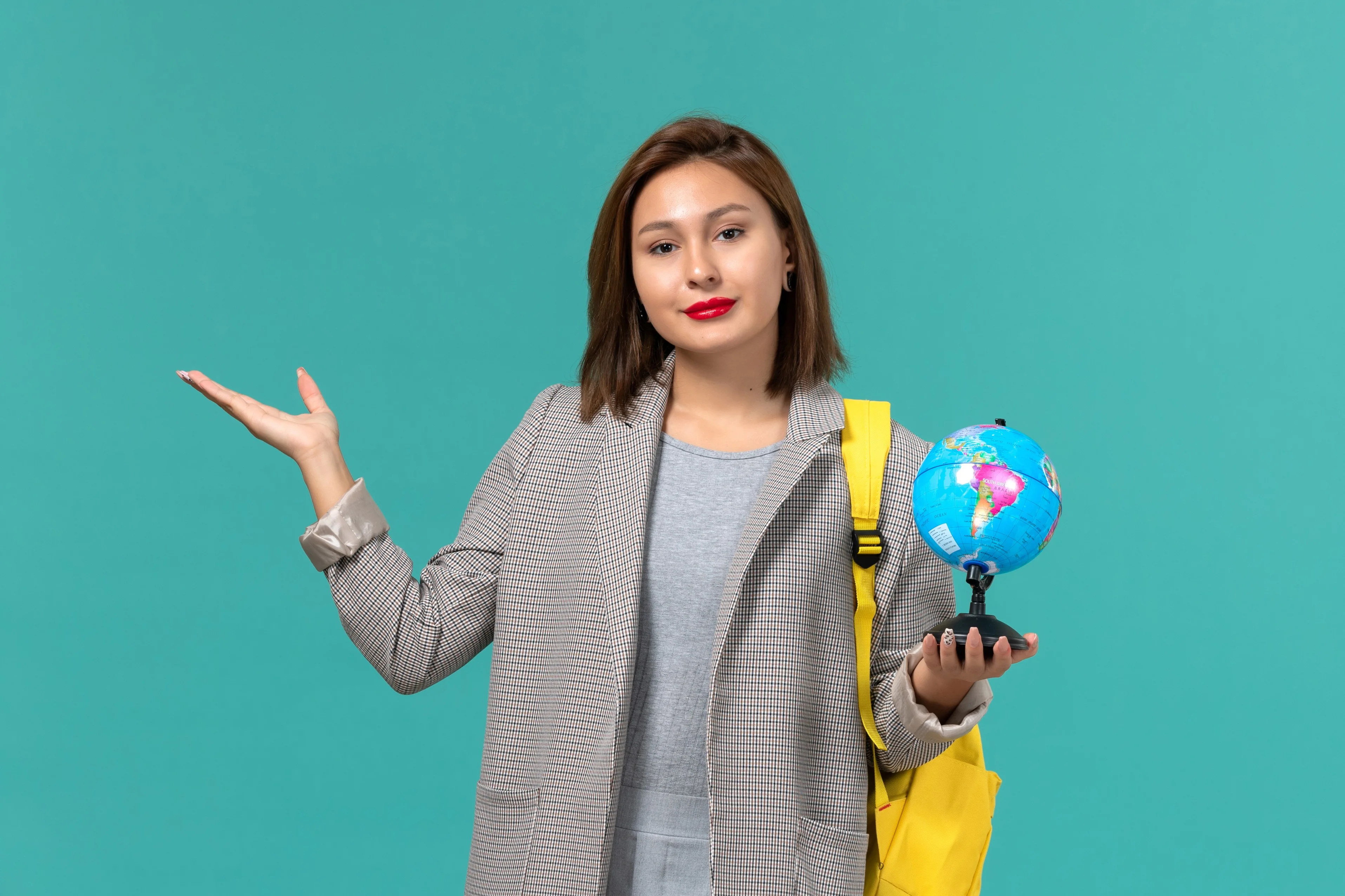 What Should Students Know Before Applying to Foreign Universities?