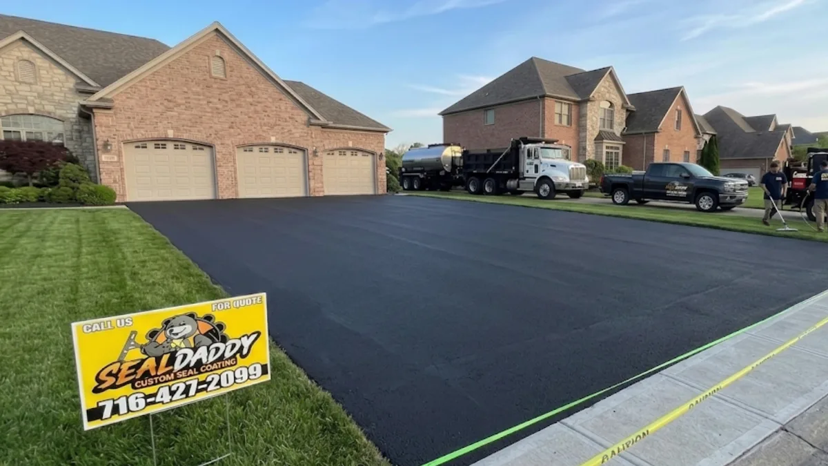 Reliable Asphalt Solutions for Homes and Businesses in Western NY