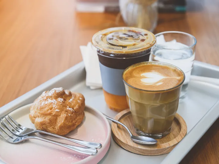 How Can a Moving Beverage Station Improve Guest Convenience?