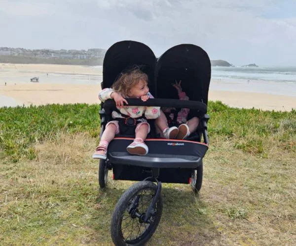 Navigating Life with a Double Buggy: Tips for Tight Spaces, Public Transport & Busy Streets