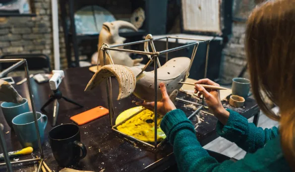 What Makes a High-Quality Metal Sculpture? Materials, Craftsmanship, and Detail