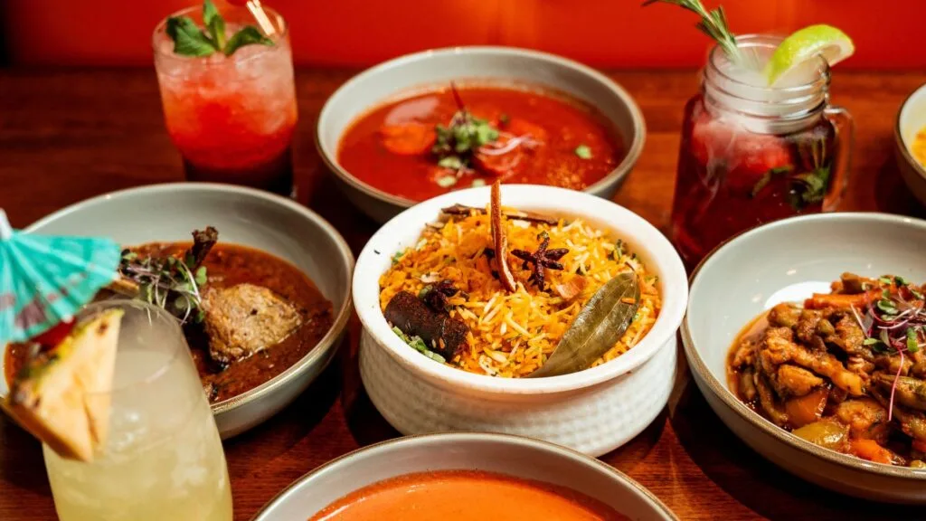 How to Keep Guests Engaged Through Corporate Lunch Catering in NYC