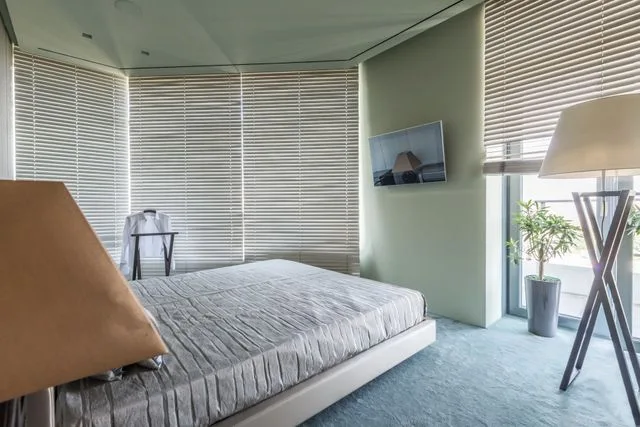 Interior Shades in Daphne, AL: Comfort, Privacy, and Coastal Light Control