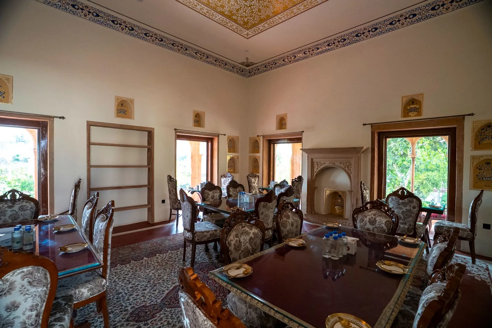 The Ultimate Food and Dining Guide to Finding the Best Restaurant in Bharatpur