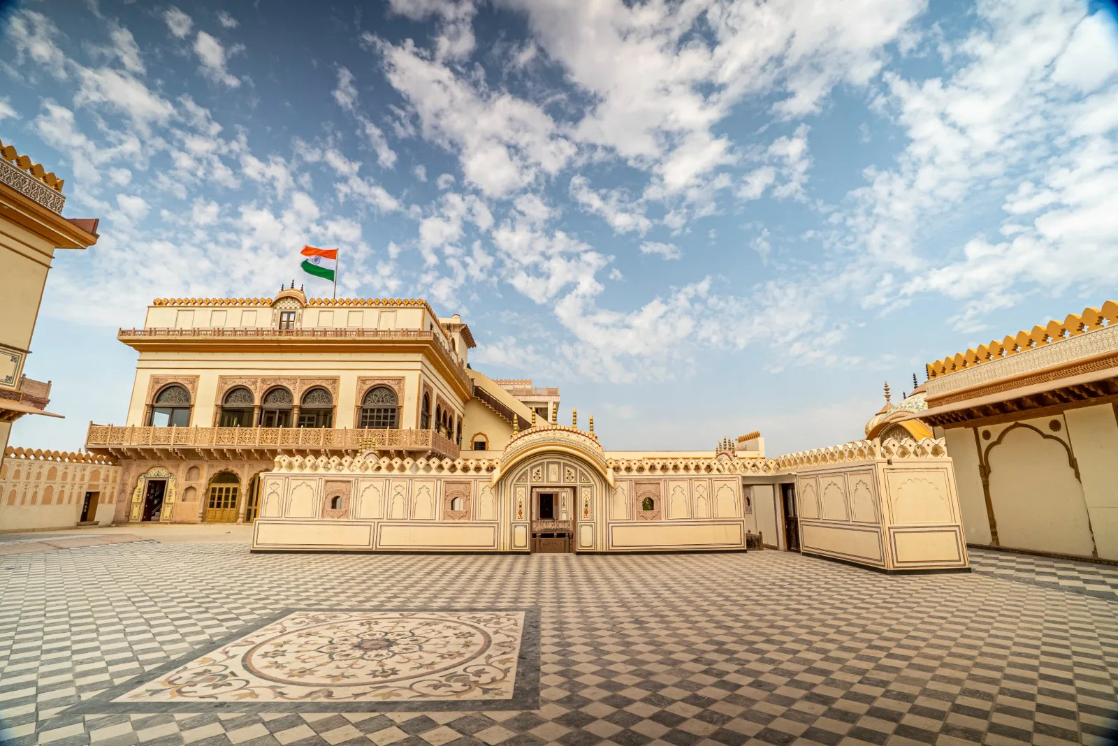 A Royal Welcome, Shared Meals and Music: The New Year Experience at Mahal Khas Palace
