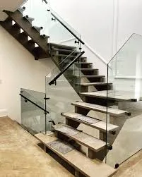 Top Glass Companies in Toronto for Custom Glass Solutions