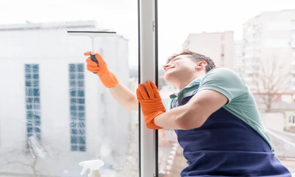 Professional Ottawa Foggy Glass Repair Service