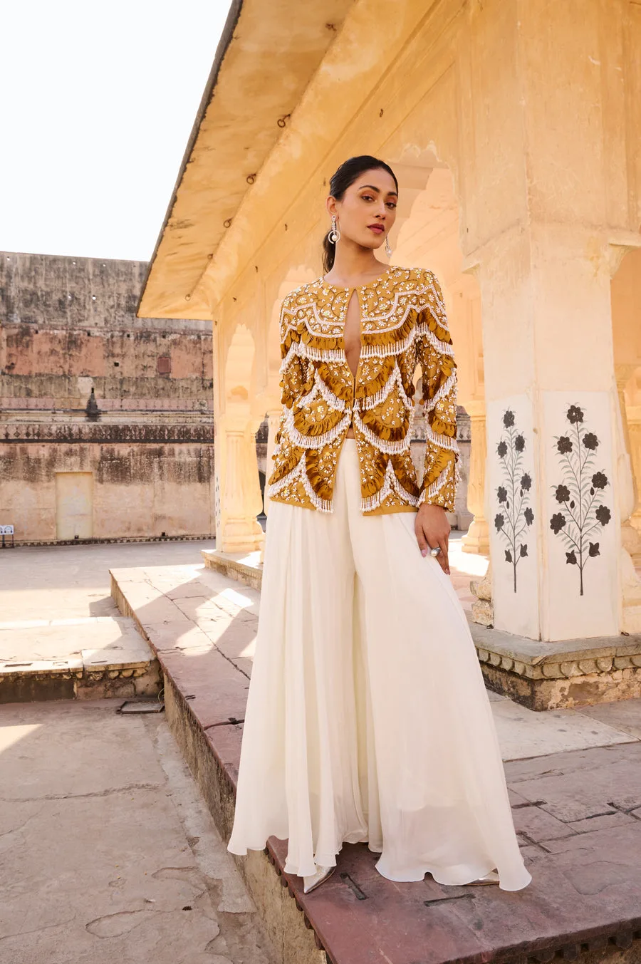 What Are the Best Dresses for Diwali for a Stylish Festive Look?