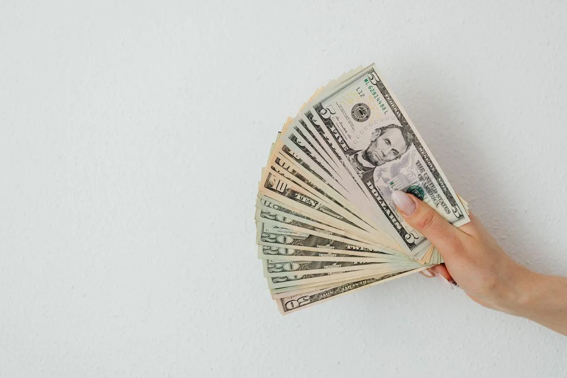 3 Signs You Are Hoarding Cash in Your Rentals Instead of Velocity-Funding Your Next Deal