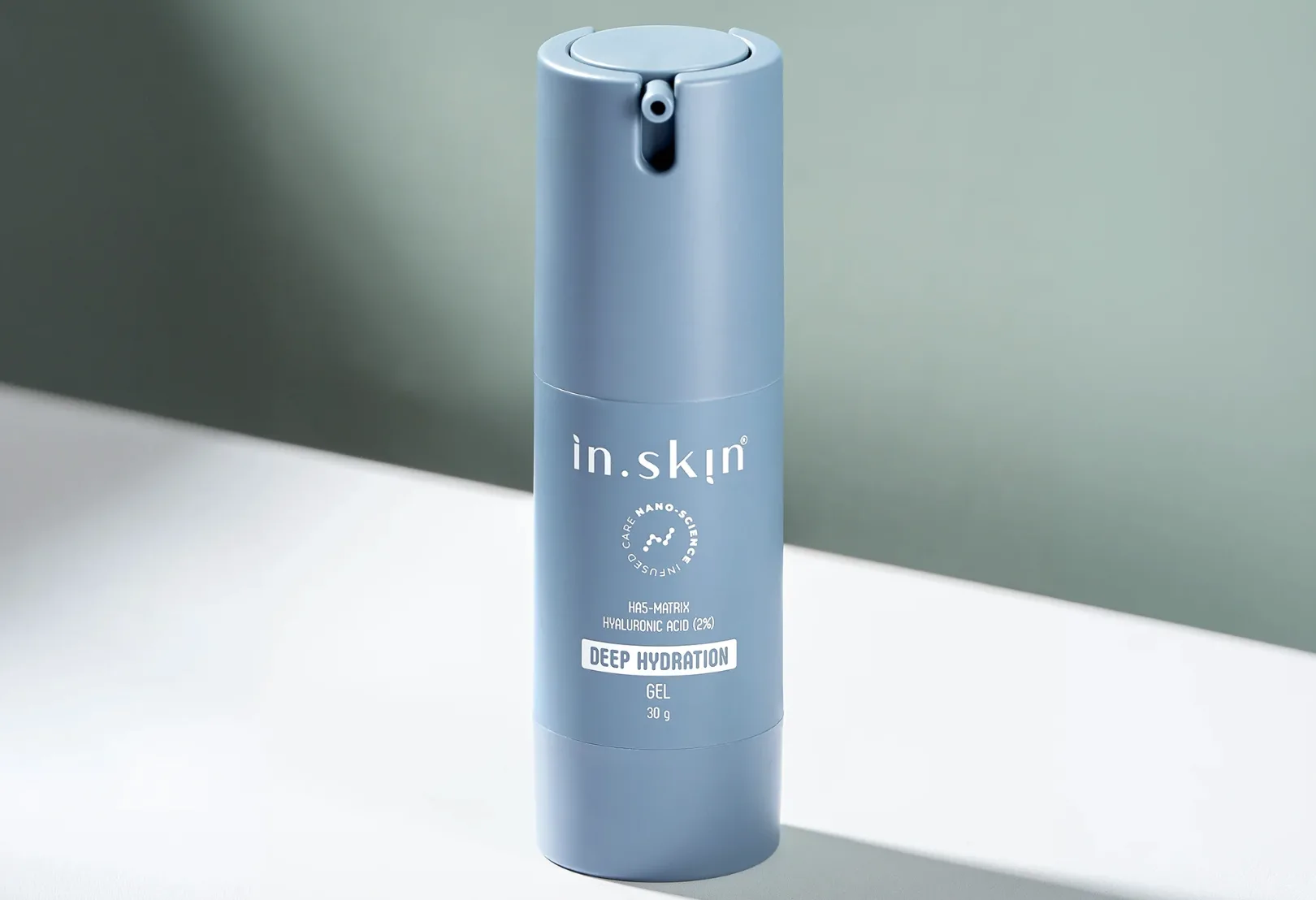 Why Does Your Skin Feel Tight Even After Moisturizing?