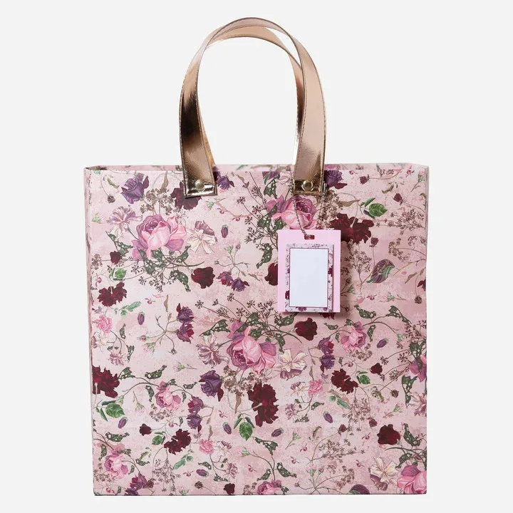 Floral Gift Bags vs Plain Gift Bags: Which One Should You Choose?