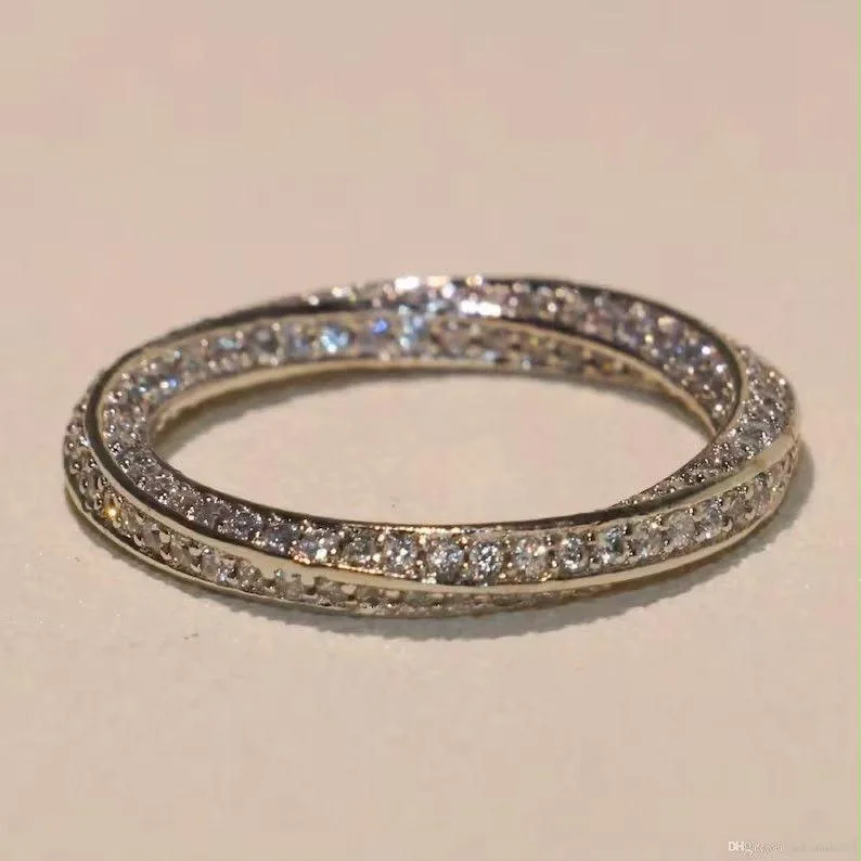Men's Diamond Bracelets: A Growing 2026 Trend