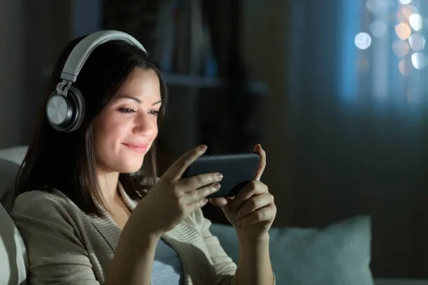 Nunu TV User Guide: Exploring Content and Request Options