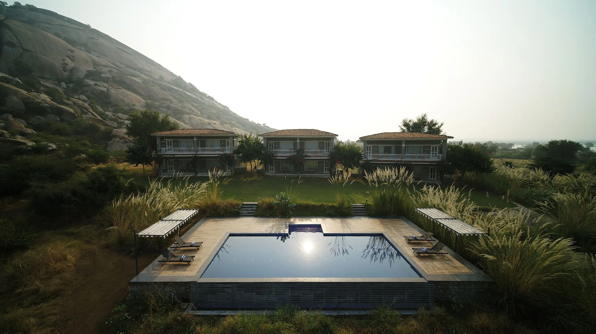 Comparing Stay Options: Is a Jawai Resort Right for You?