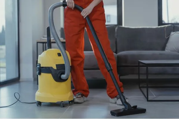 Commercial Floor Polishing: A Smart Solution for Cleaner and More Professional Business Spaces
