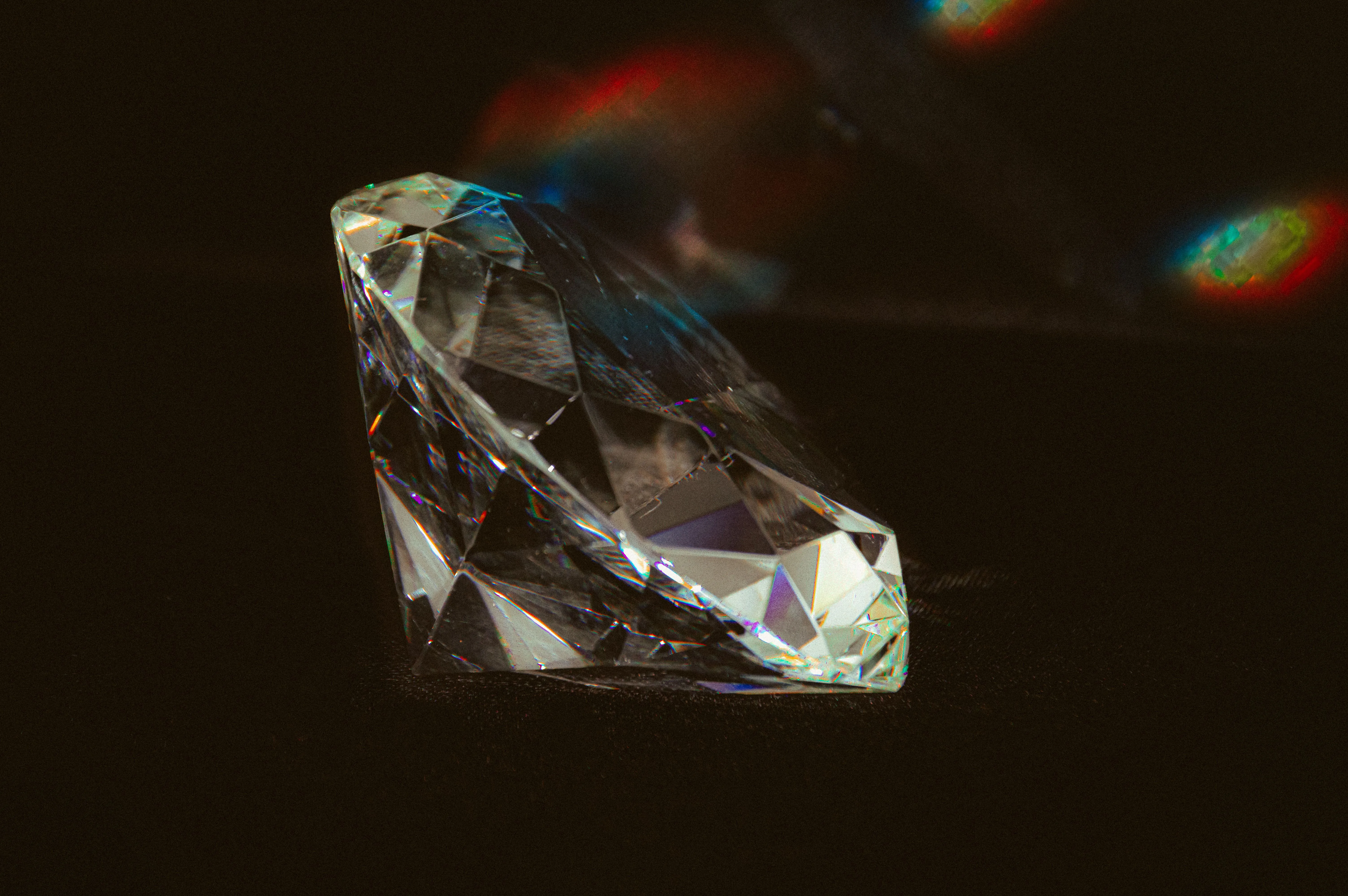 What Are Loose Diamonds and How Do You Buy Them?