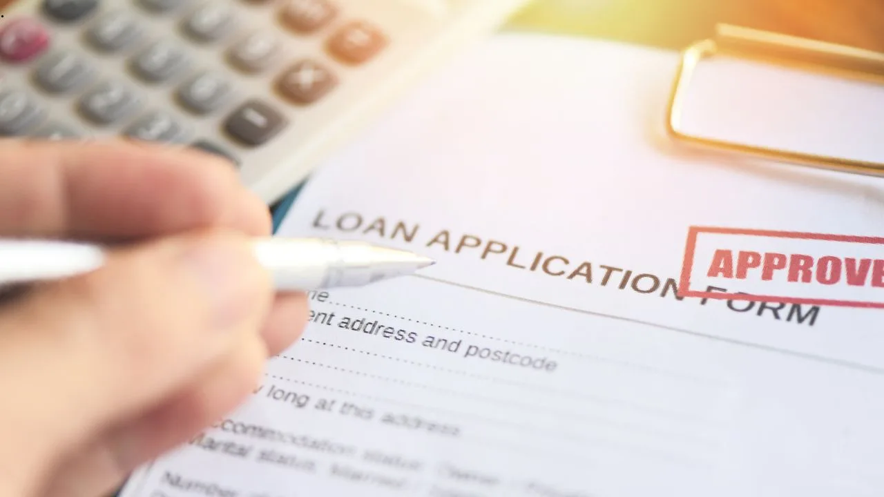 How Can a Small Business Loan Calculator Help You Plan Repayments?
