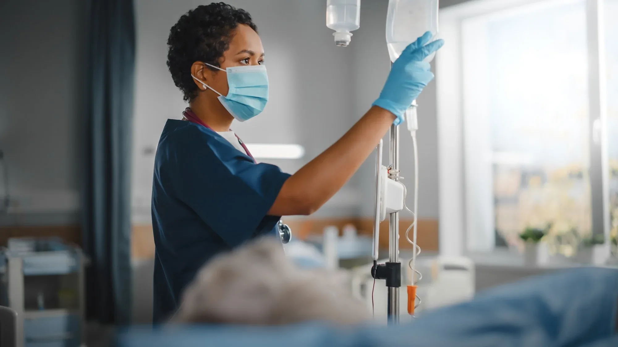 How Nursing Teams Divide Responsibilities in Patient Care