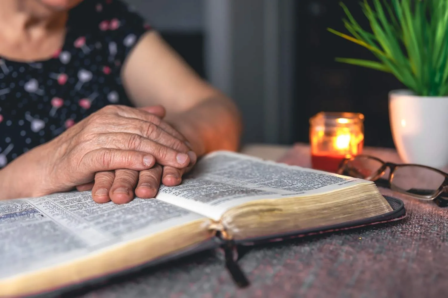 What Happens After a Christian Prayer Request Online?