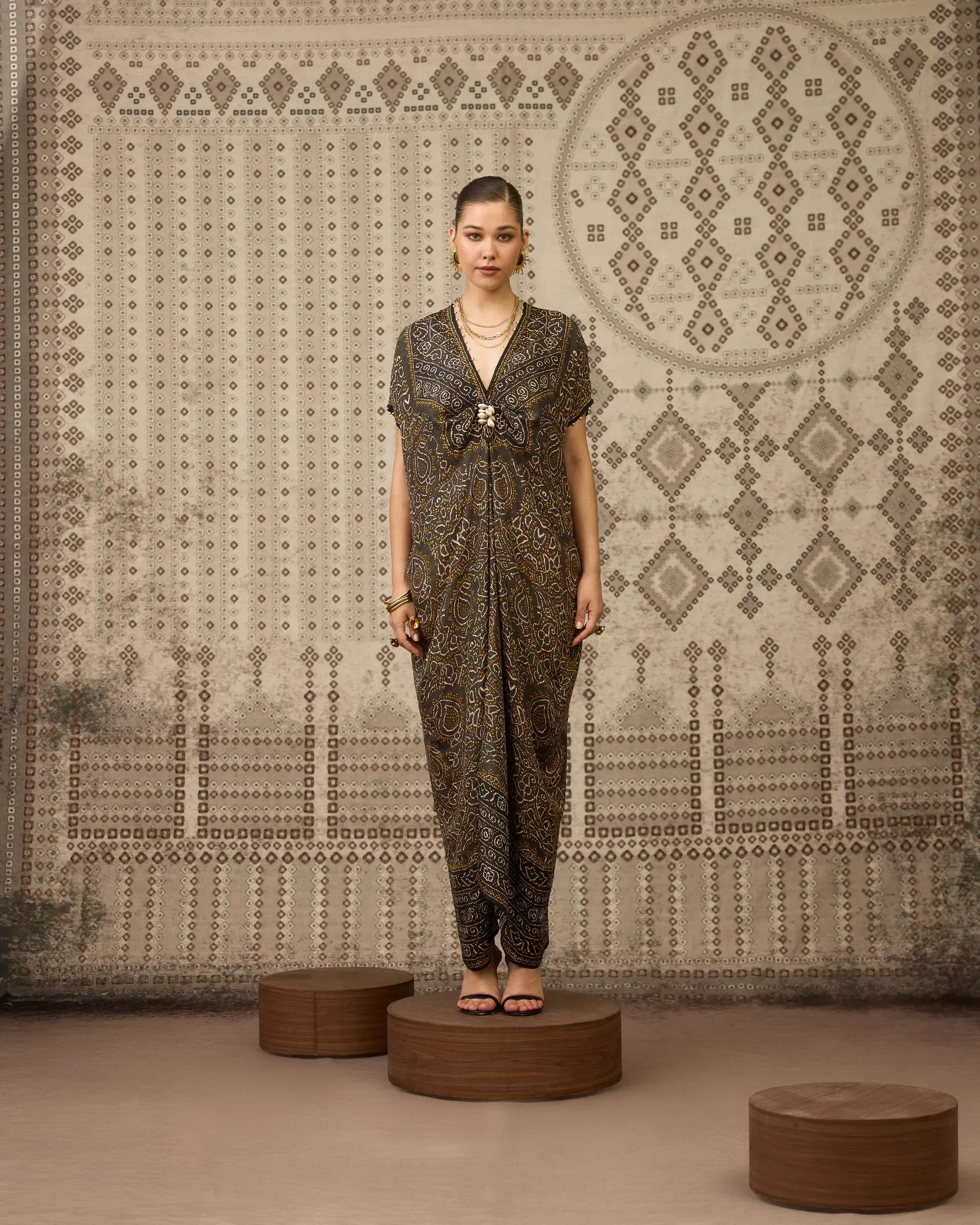 Women Printed Kaftan: Discover Elegant Style with Rajdeep Ranawat