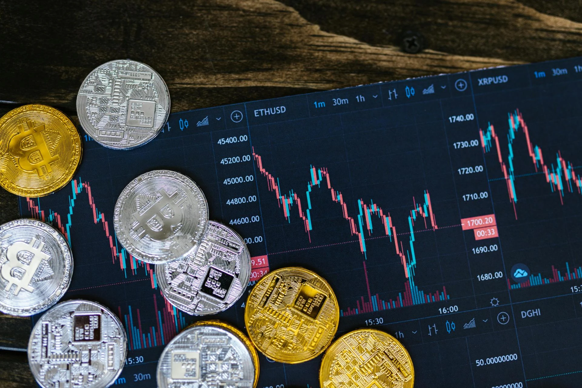 Next Big Crypto: Which Coins Are Set to Reach $1 in 2025?