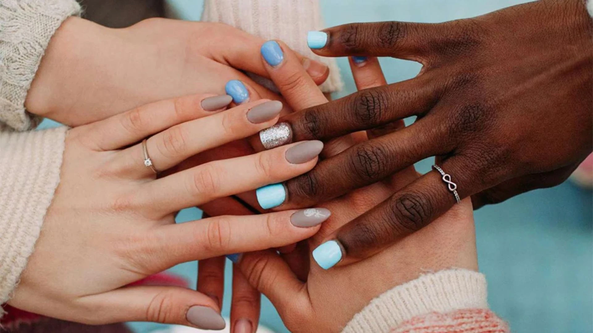 How to Choose the Right Nail Paint for Your Skin Tone