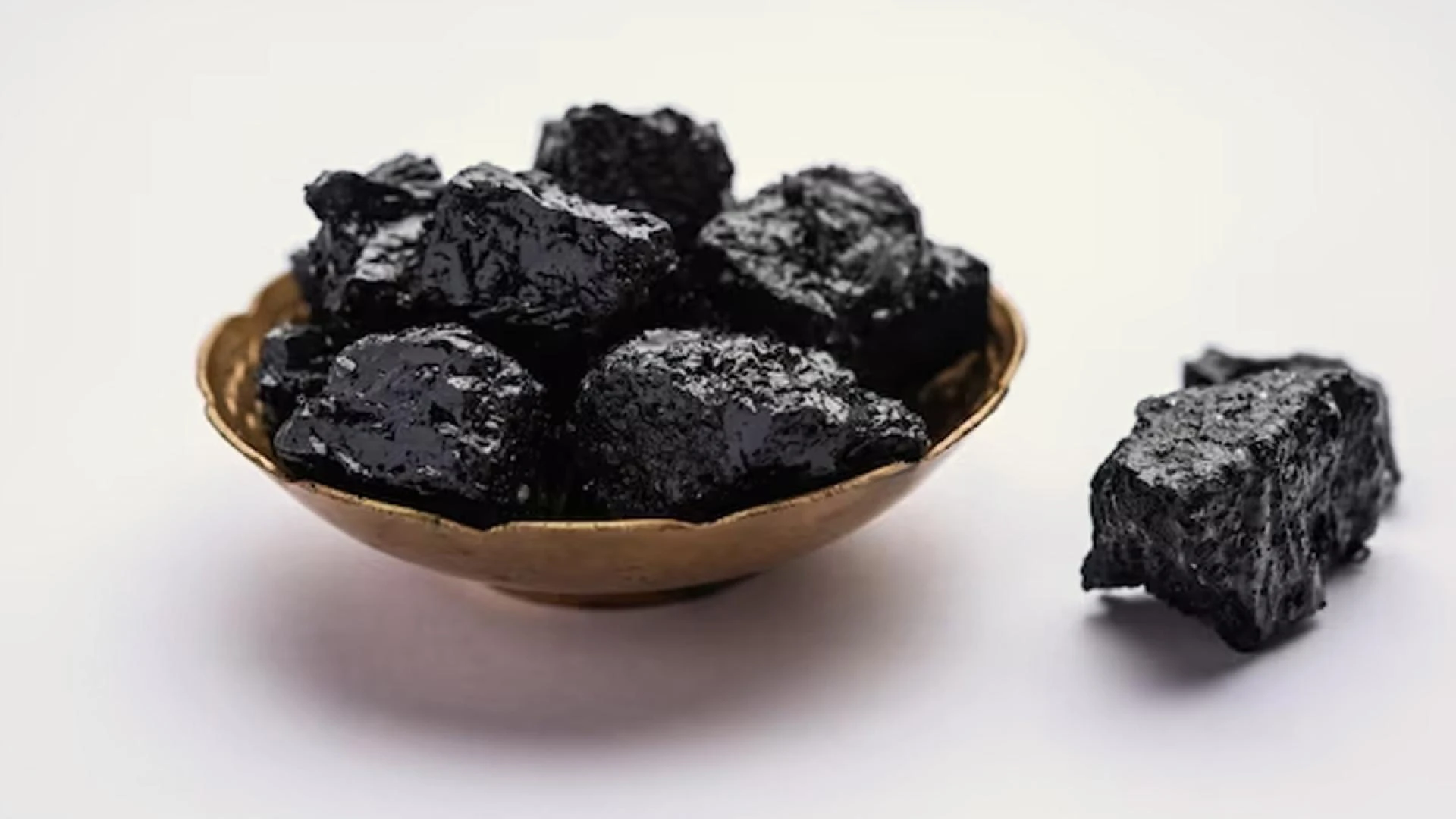 Shilajit: A Deep Dive into the Ancient Himalayan Treasure