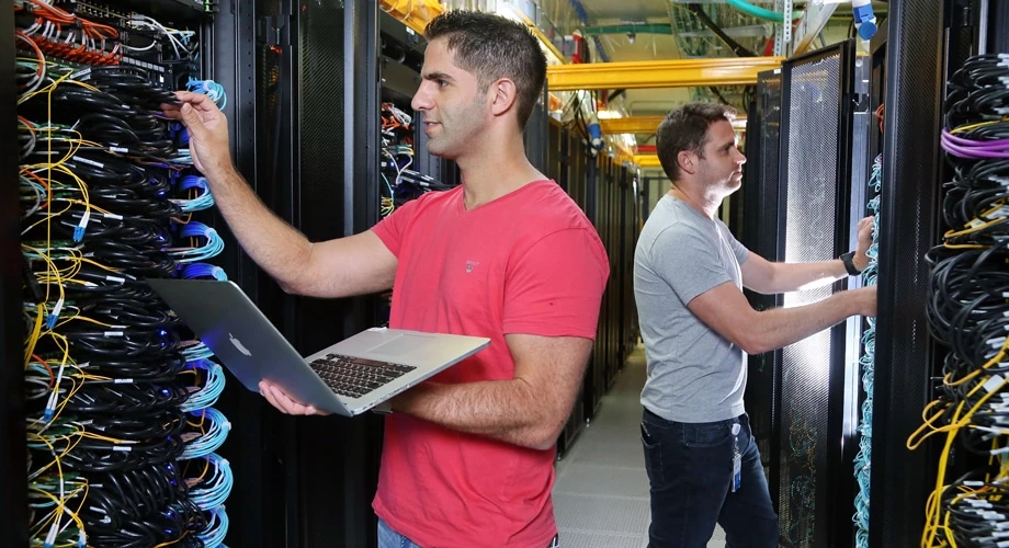 Top Advanced Networking Programs to Complement Your CCNA Certification