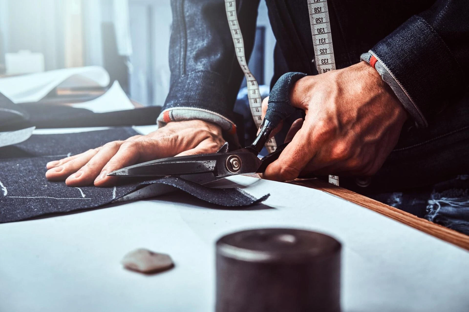 10 Benefits of Using a Clothing Alteration Service
