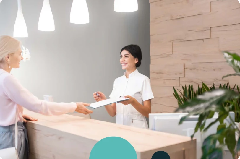 Why Manchester Cosmetic Clinics Need Both PPC and Instagram Ads for Aesthetics