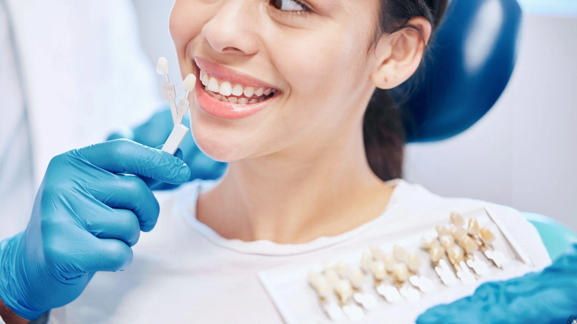 Dental Veneers vs. Alternative Cosmetic Dentistry Treatments: Which One Suits You Best?