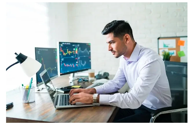 How to Choose the Best Forex Copy Trading Platform & Service