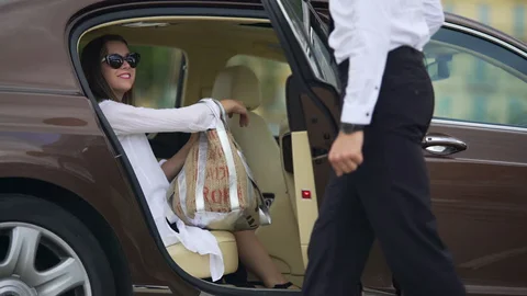 Geelong Taxi Experience: Hits & Misses