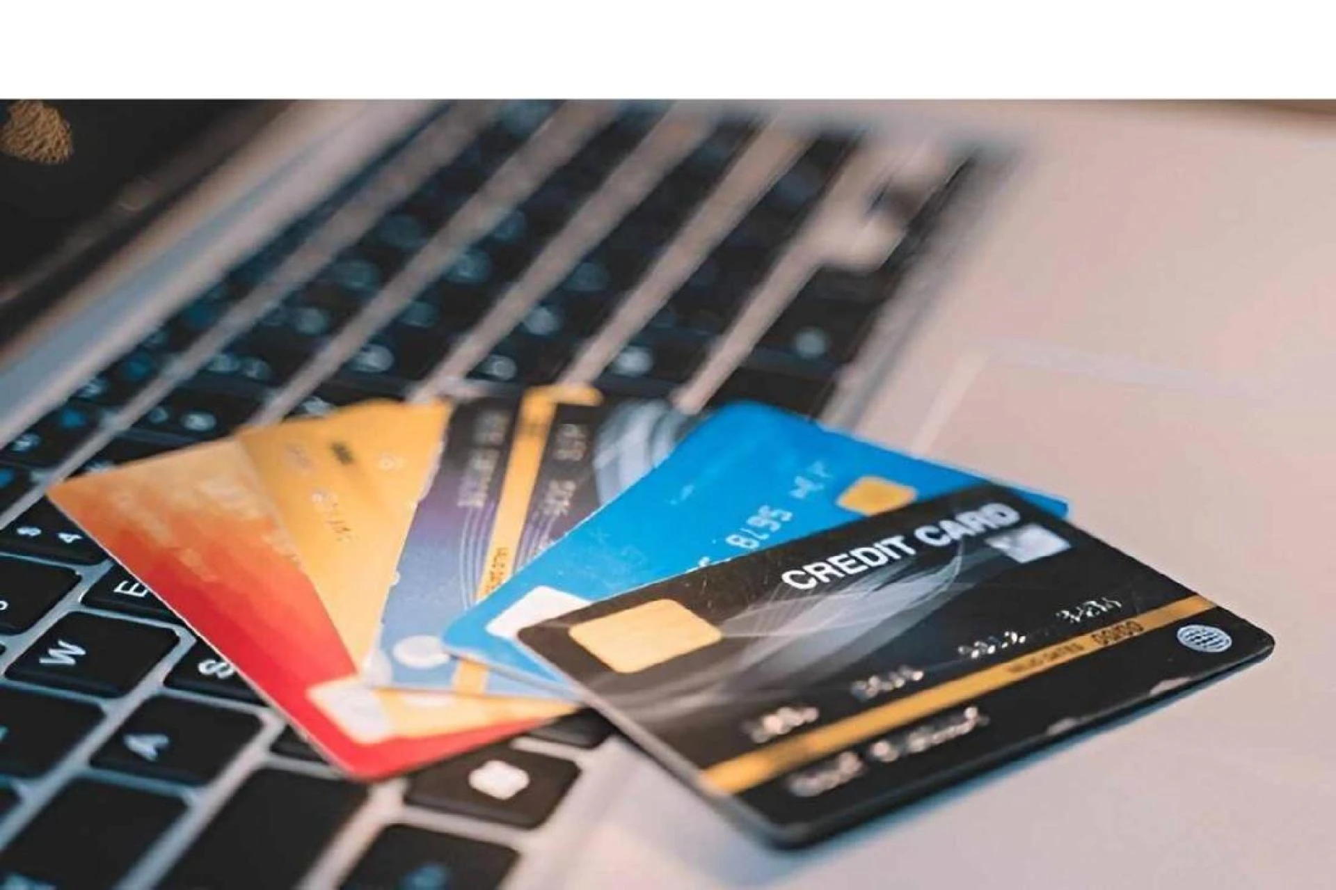 Top 10 Credit Card in India (2025): Compare & Choose the Best One for You