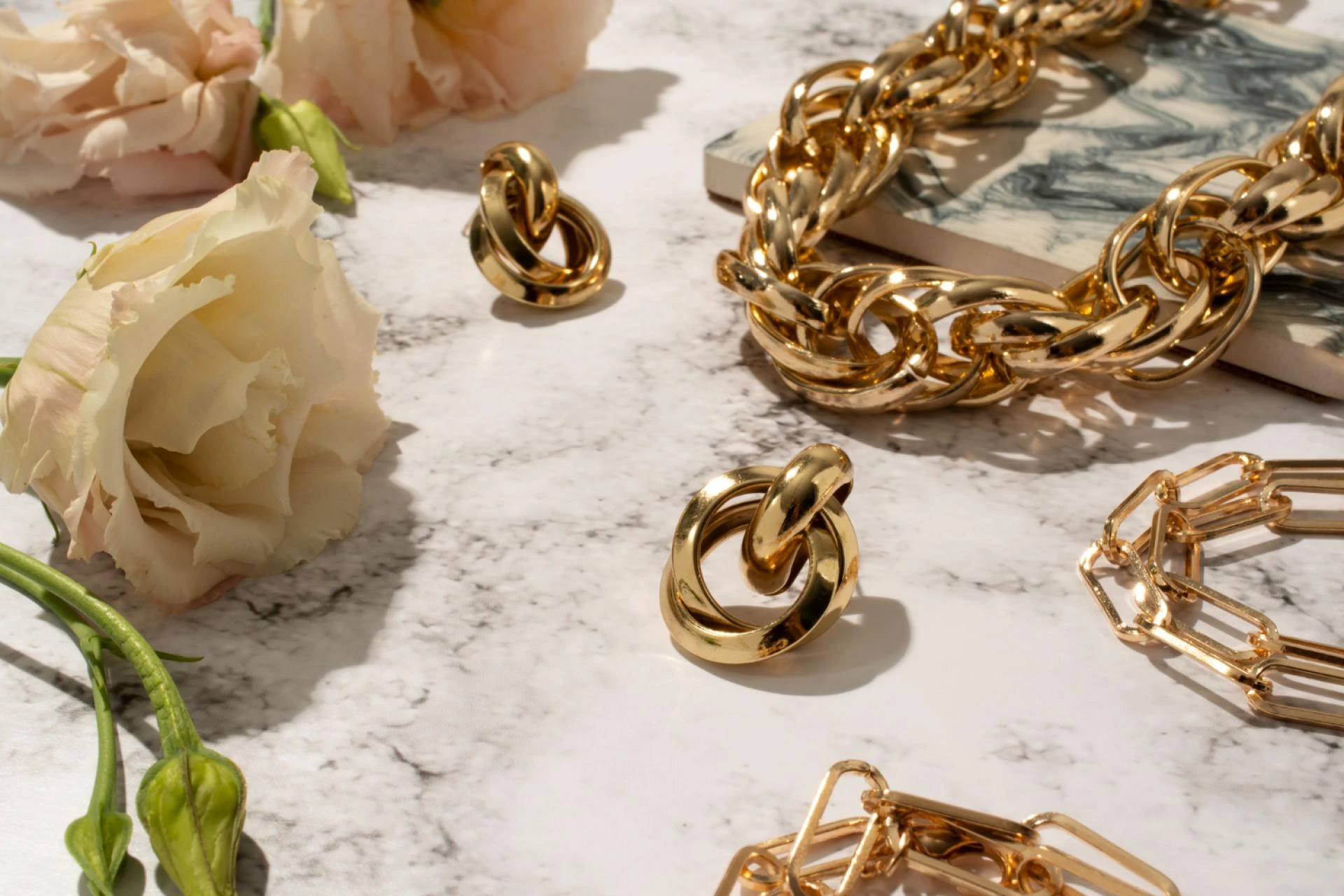 Jewellery Photography Trends Every Brand Should Know in 2025 