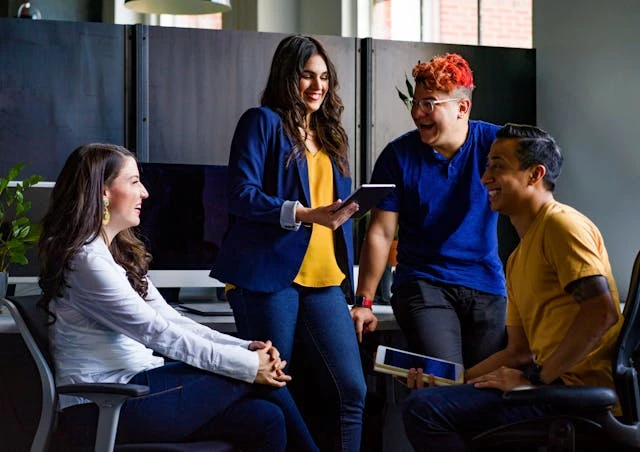 6 Ways to Build a Positive Workplace Culture 
