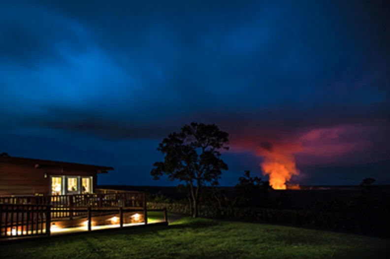 🌺 Where to Stay in Hawaii for a Tropical Getaway Title