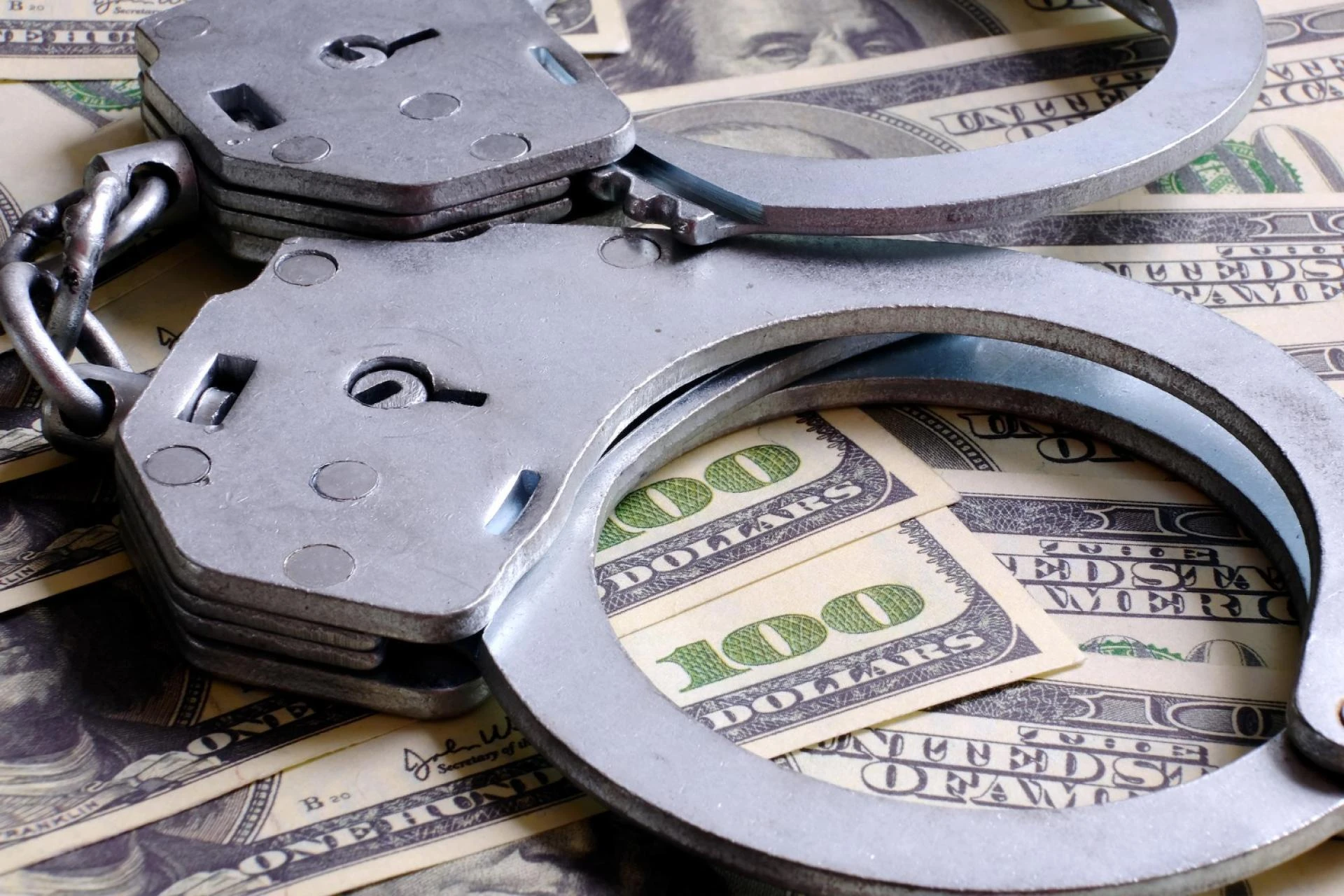 6 Factors to Consider When Choosing Bail Bonds in Tarrant County, TX