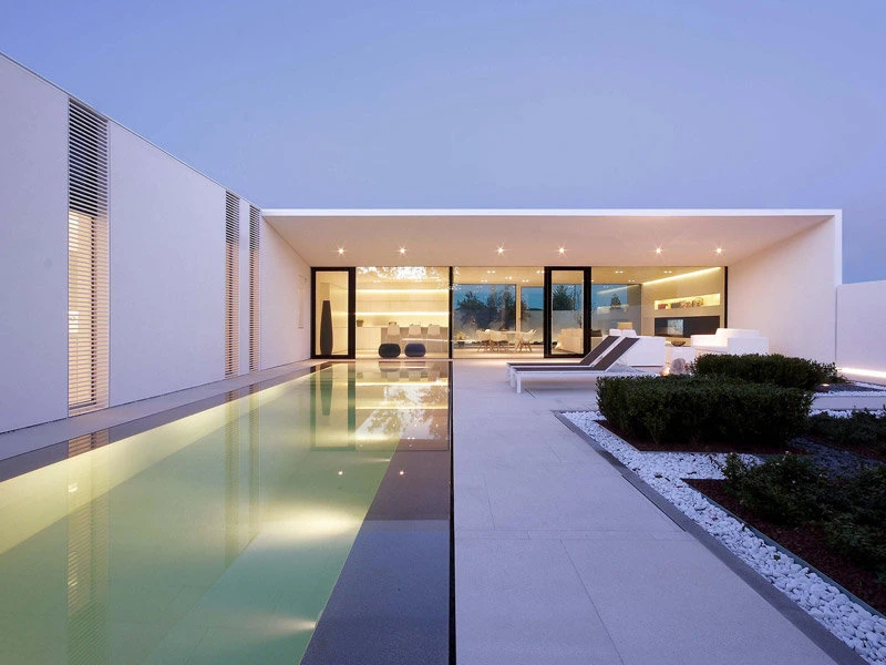 How to Customize Outdoor LED Strip Lights for Large Projects