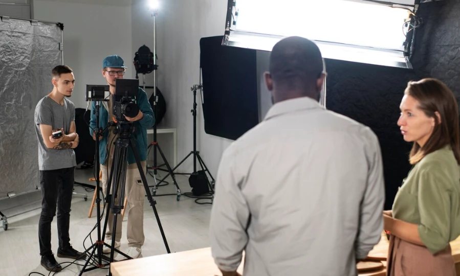 How a Professional Communication Coach Helps You Connect and Influence