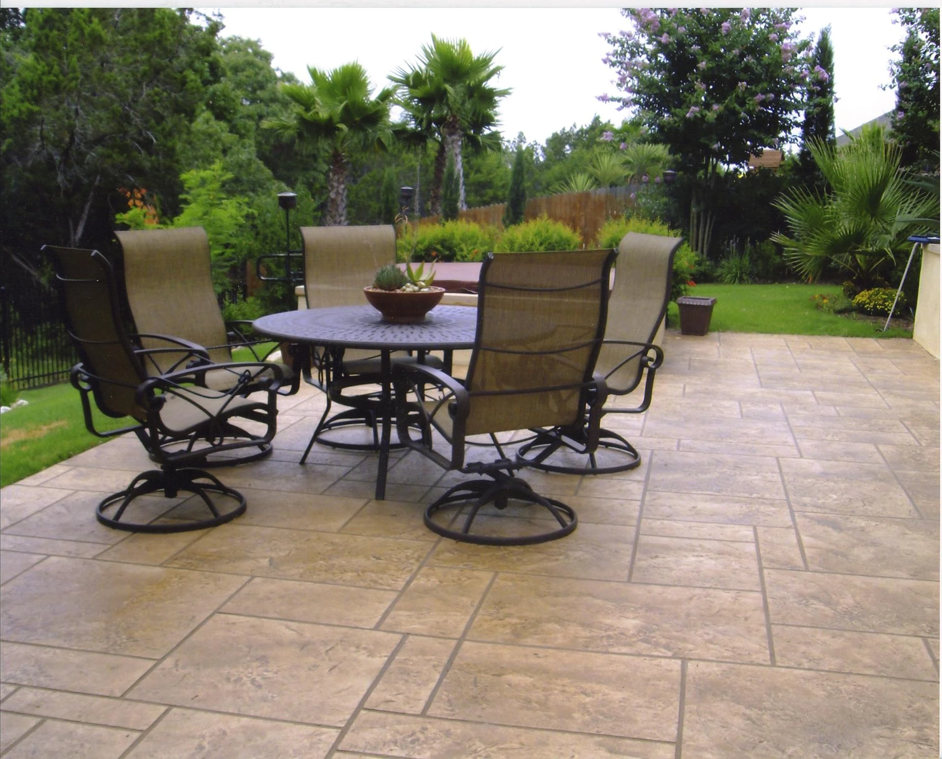 Concrete Patio: The Perfect Blend of Style, Strength, and Simplicity