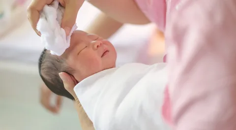 Expert Care for Your Little One: Exploring Newborn Care Services in Dubai
